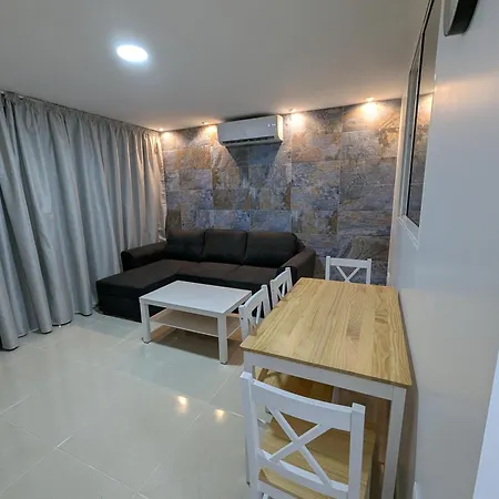 Apartament Anau K & L- - Yumbo *