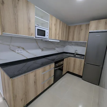Anau K & L- - Yumbo Apartament
